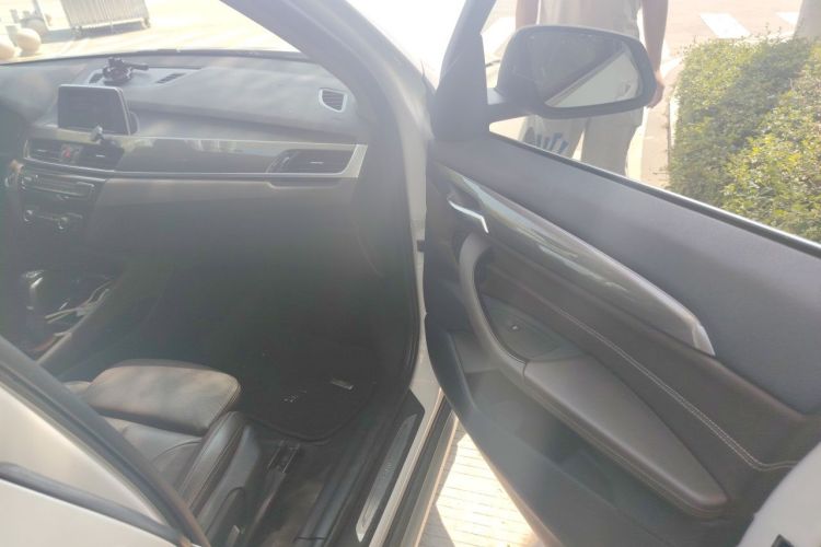 BMW X1 2019 immagine di auto #21