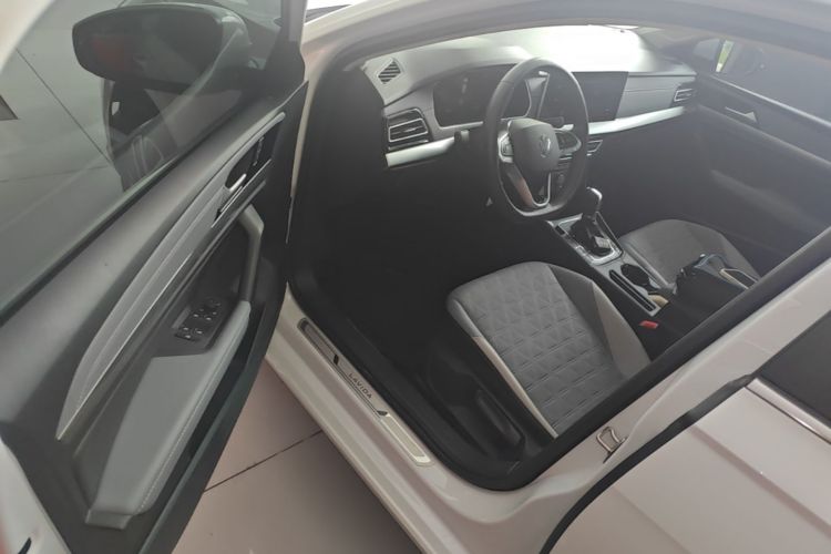 Volkswagen Lavida 2022 #16 Volkswagen Lavida 2022 car image #16