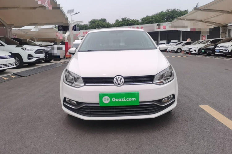 Volkswagen Polo 2018 car image #3