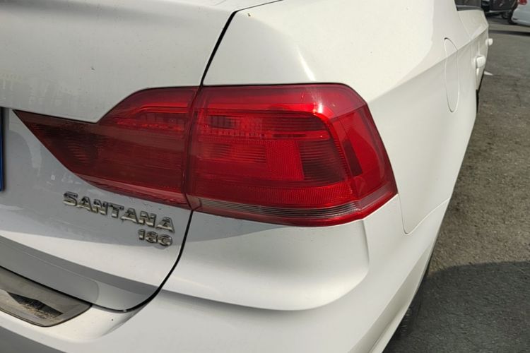 Volkswagen Santana 2017 car image #8