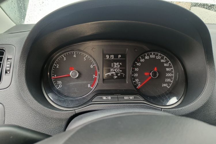 Volkswagen Polo 2018 #12 Volkswagen Polo 2018 car image #12