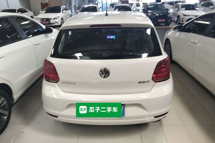 Volkswagen Polo 2017 car image #6