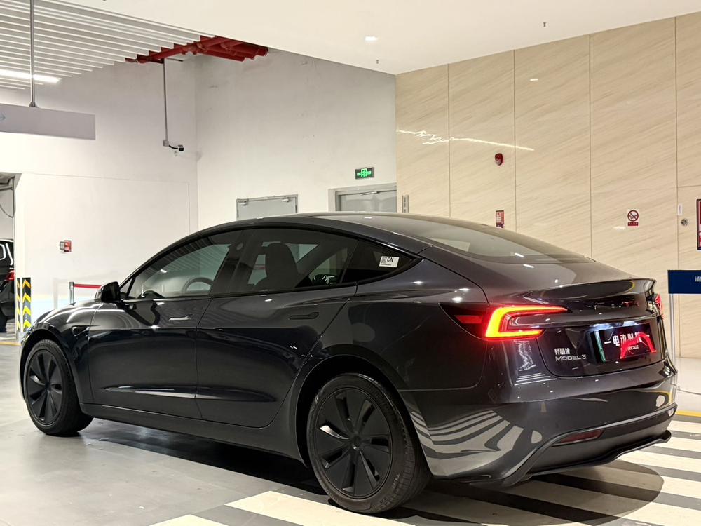 Tesla Model 3 2025 #4 Tesla Model 3 2025 car image #4