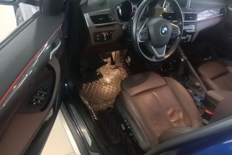 BMW X1 2018 #16 BMW X1 2018 car image #16