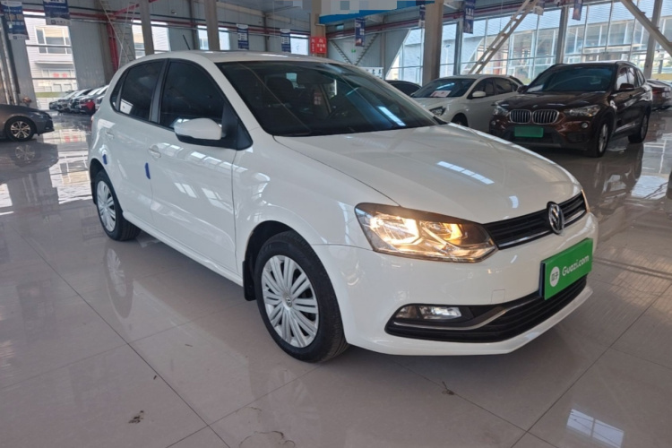 Volkswagen Polo 2017 car image #4