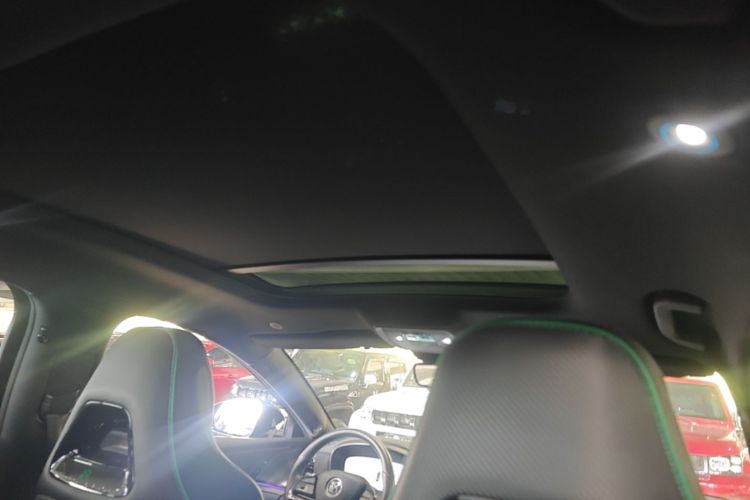 BYD Han 2022 immagine di auto #20