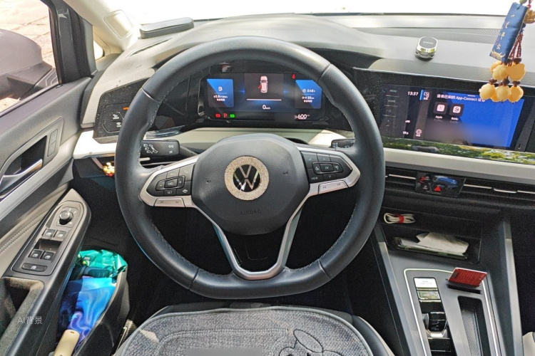 Volkswagen Golf 2022 #12 Volkswagen Golf 2022 car image #12