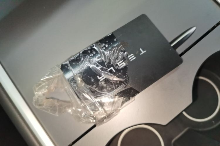 Tesla Model 3 2023 car image #14