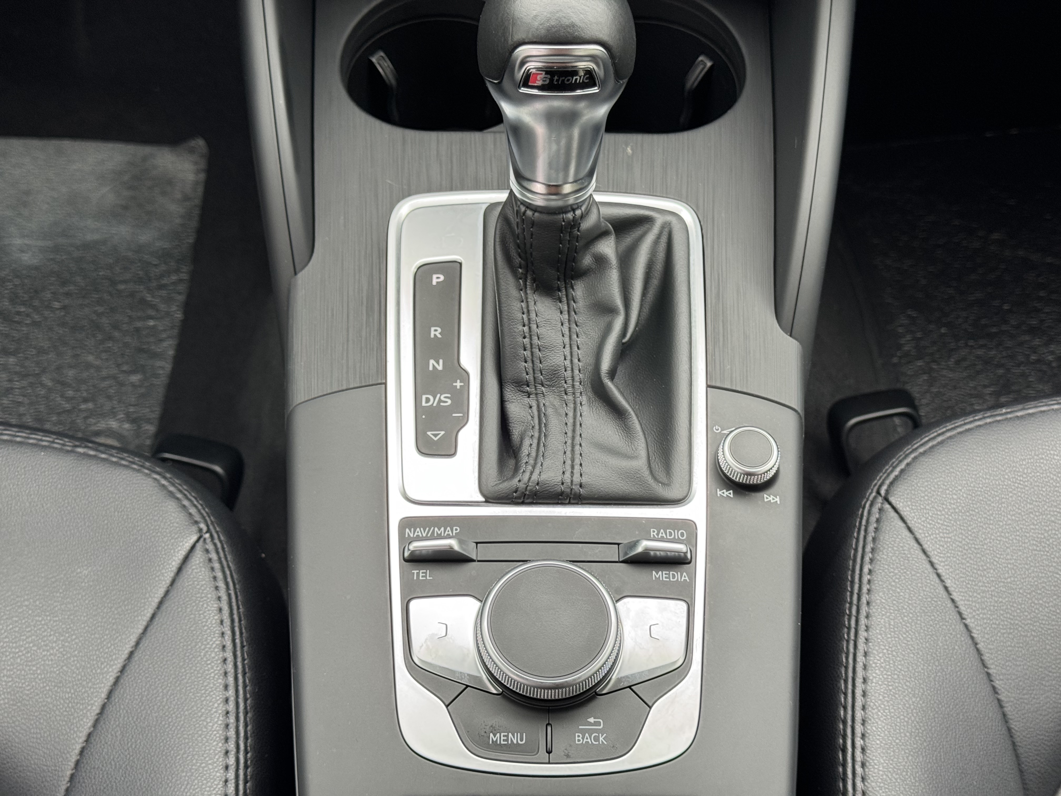 Audi A3 2020 car image #10