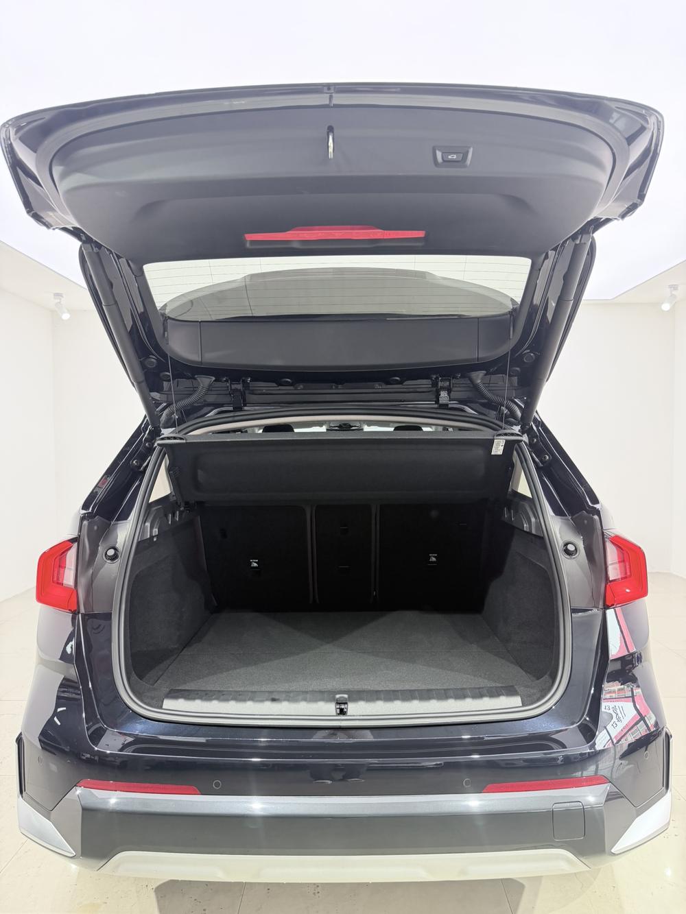BMW X1 2023 car image #17