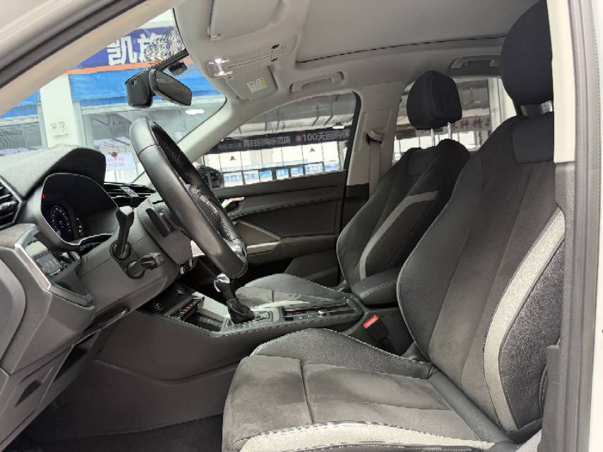 Audi Q3 2021 #8 Audi Q3 2021 car image #8