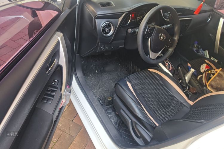 Toyota Corolla 2018 immagine di auto #18