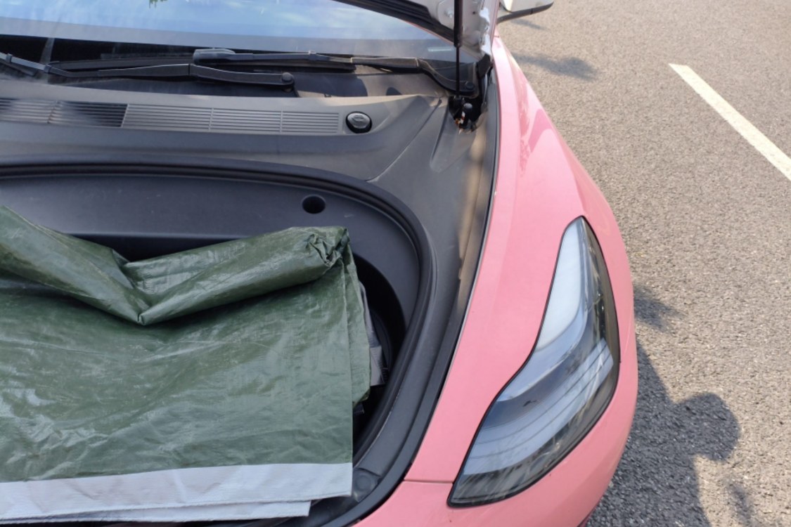 Tesla Model 3 2023 car image #12