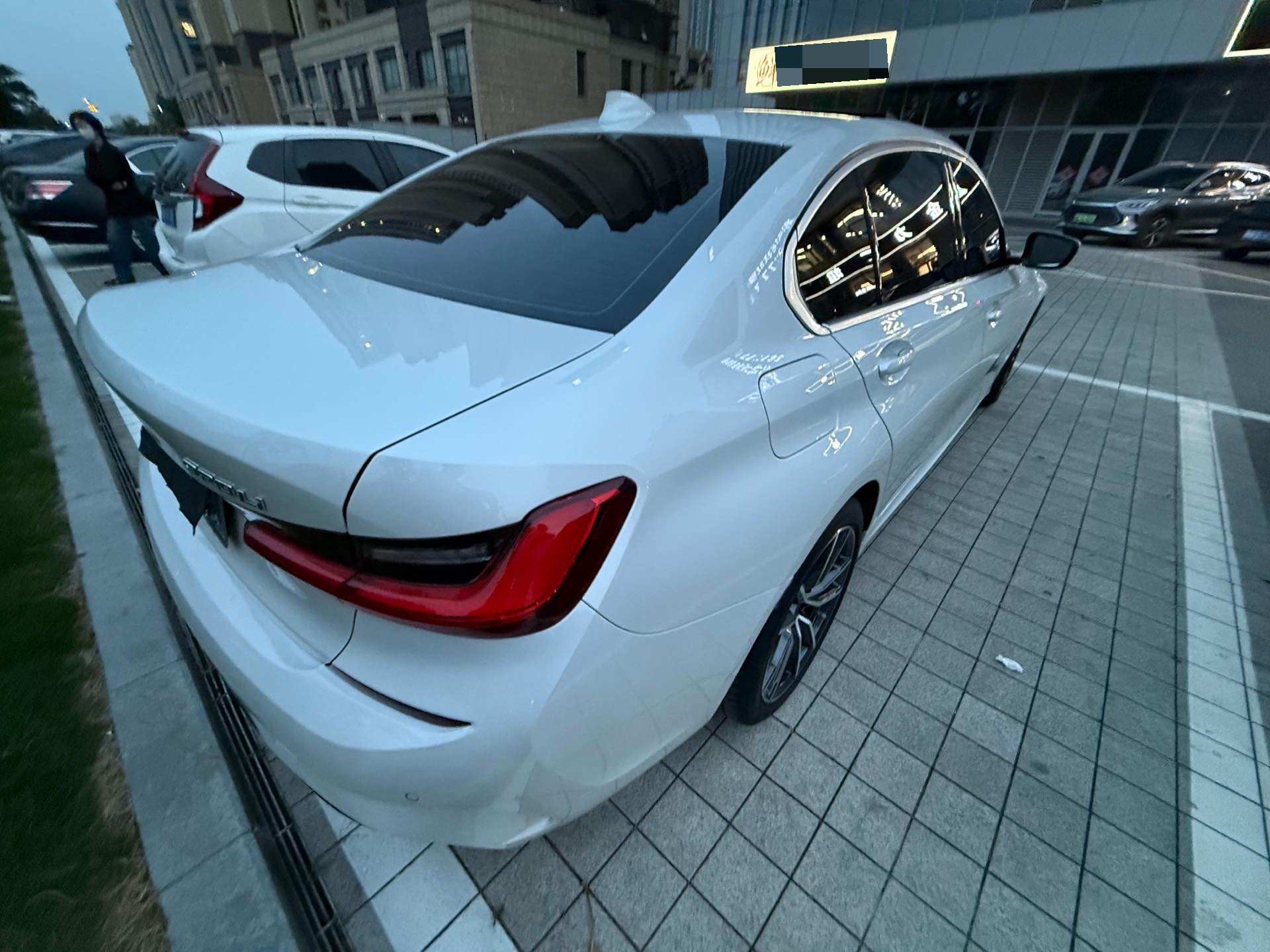 BMW 3 Series 2021 car image #4