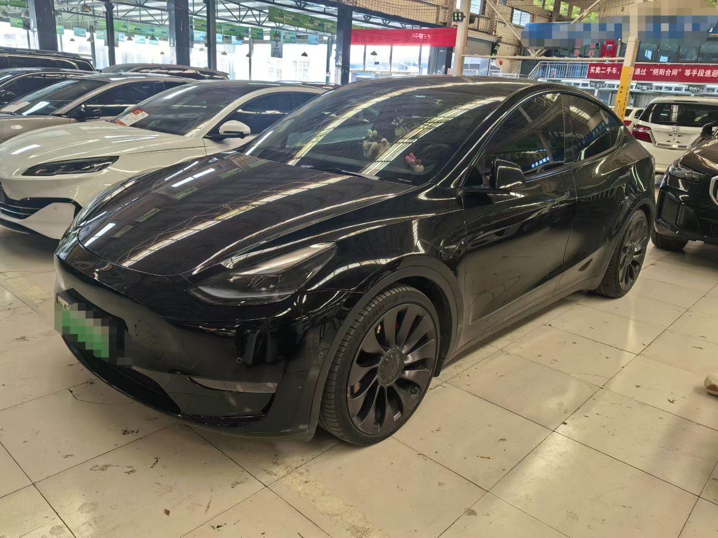 Tesla Model Y 2023 Tesla Model Y 2023 immagine di auto