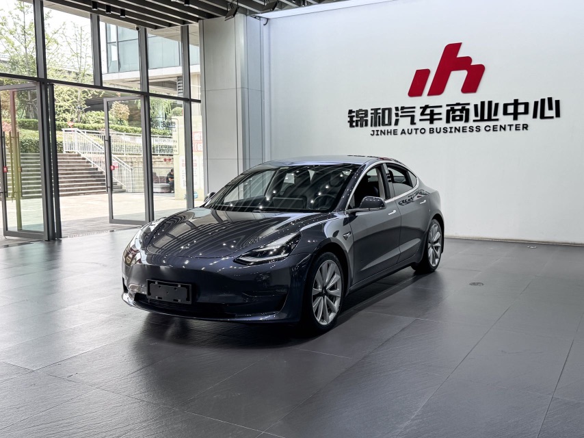 Tesla Model 3 2020 car image 
