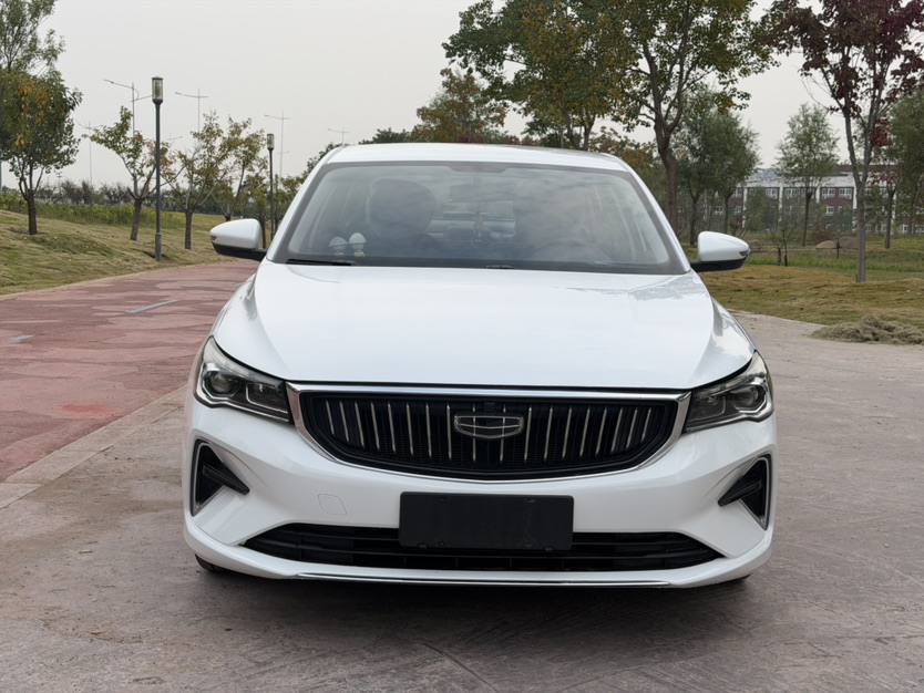 GEELY Emgrand 2024 صورة سيارة #2