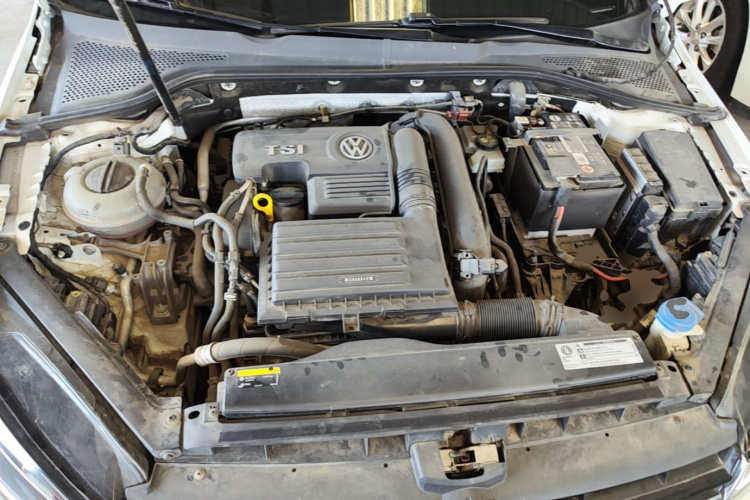Volkswagen Golf 2019 car image #20