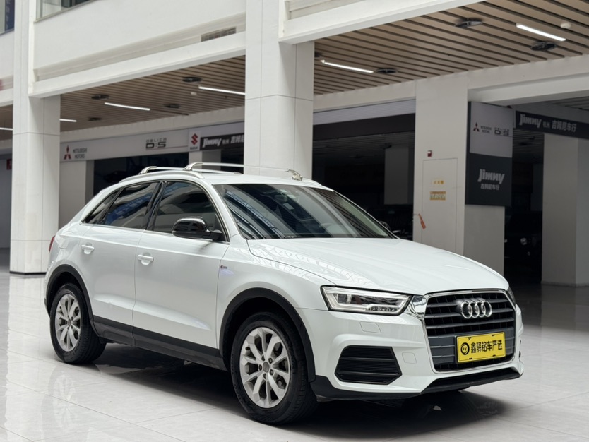 Audi Q3 2016 car image #3