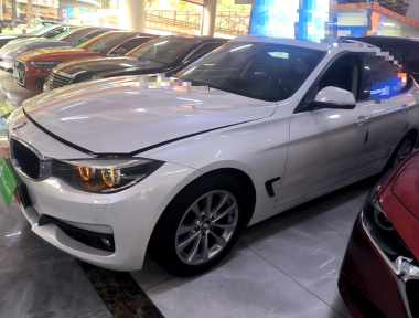 BMW 3 Series GT 2017 BMW 3 Series GT 2017 immagine di auto