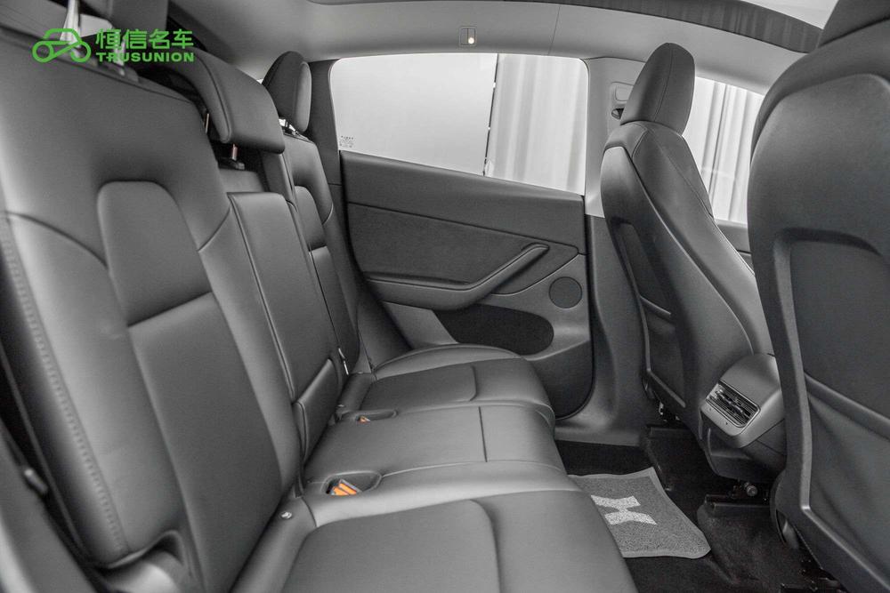 2023 car image #18