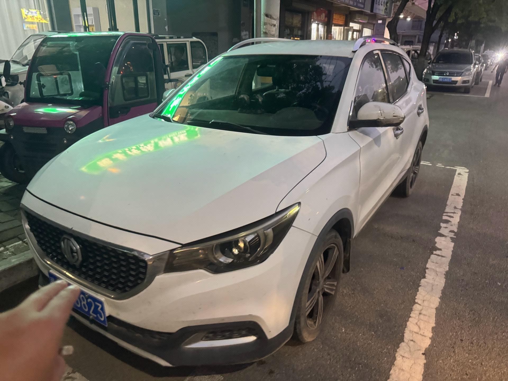 MG ZS 2019 car image 