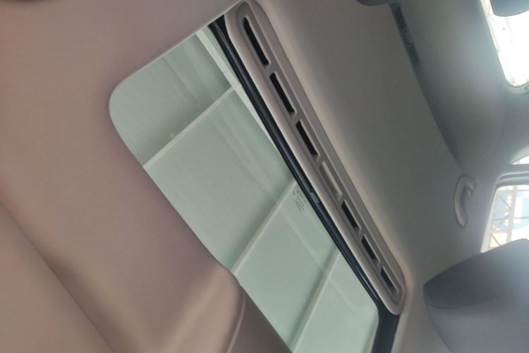 Volkswagen Polo 2016 car image #20