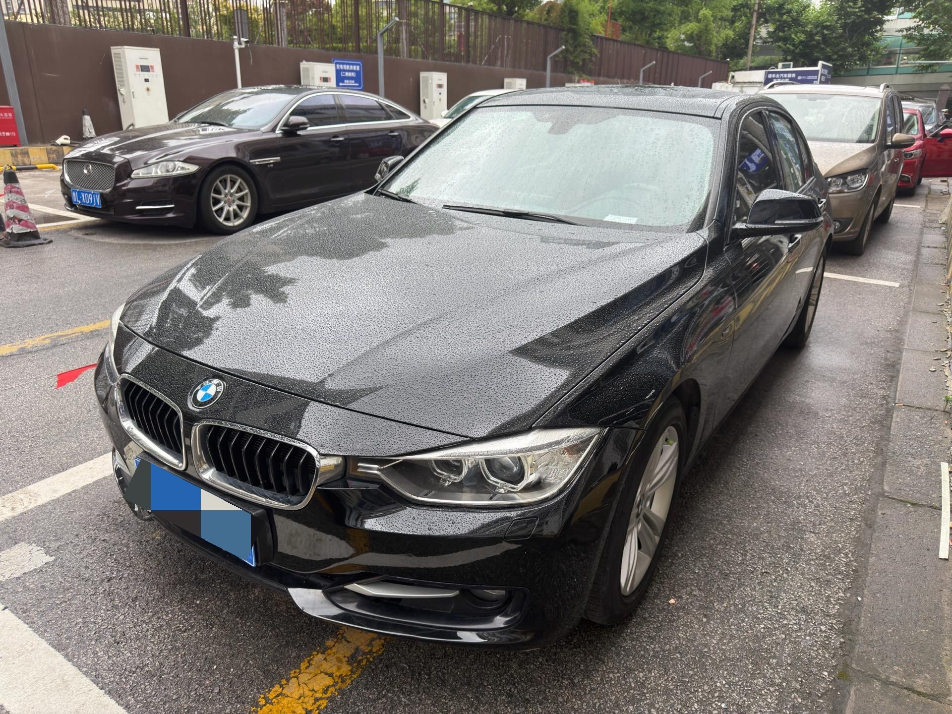 BMW 3 Series (Imported) 2013 car image 