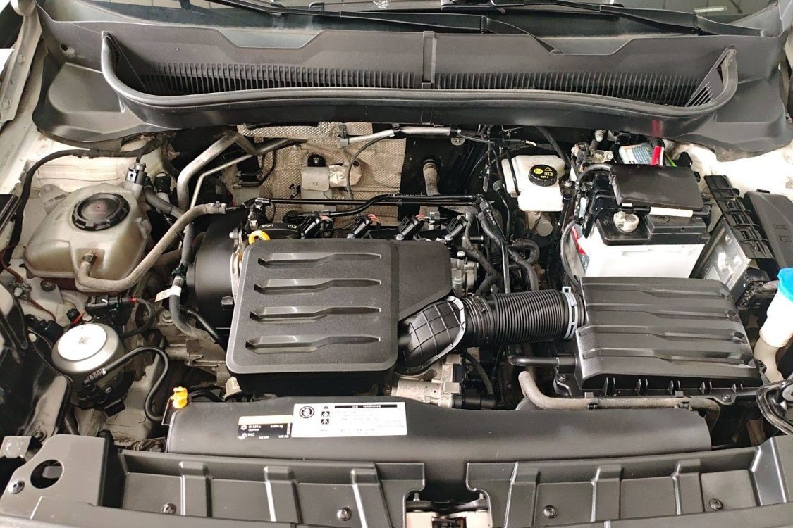 Volkswagen T-Cross 2023 car image #11