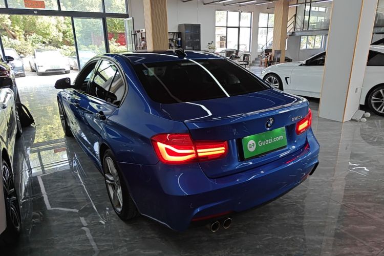 BMW 3 Series 2018 #5 BMW 3 Series 2018 car image #5