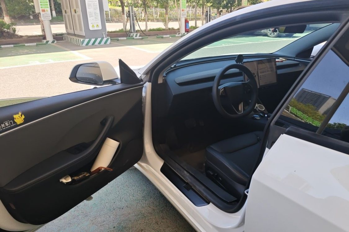Tesla Model 3 2024 #25 Tesla Model 3 2024 car image #25