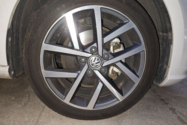 Volkswagen Golf 2020 #6 Volkswagen Golf 2020 car image #6