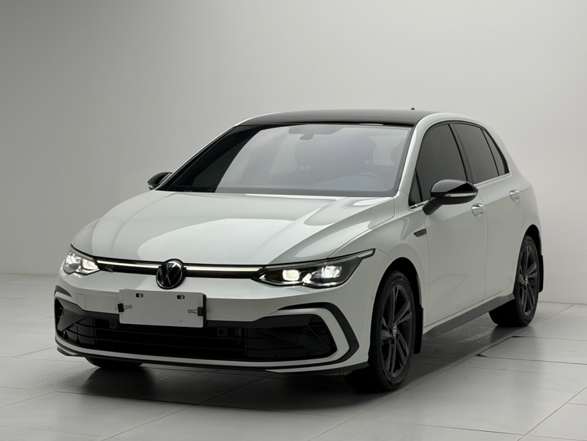 Volkswagen Golf 2023 car image 