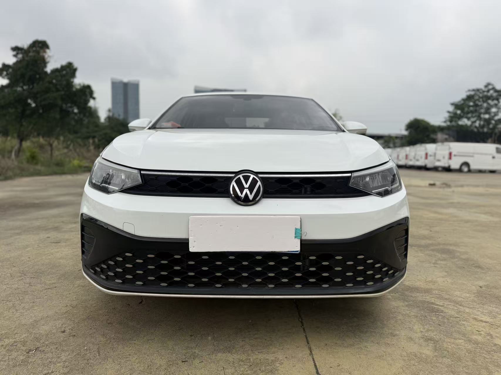 Volkswagen Lavida 2024 immagine di auto #2