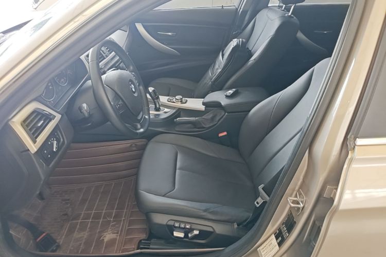 BMW 3 Series 2016 #15 BMW 3 Series 2016 car image #15