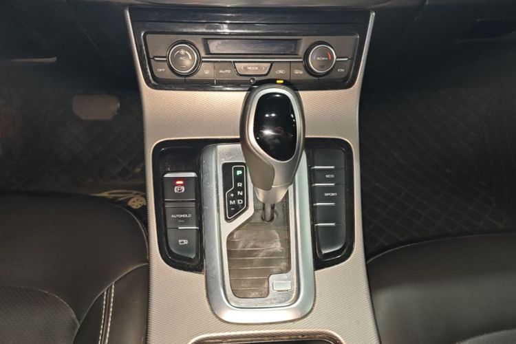 GEELY Emgrand GL 2019 #14 GEELY Emgrand GL 2019 صورة سيارة #14