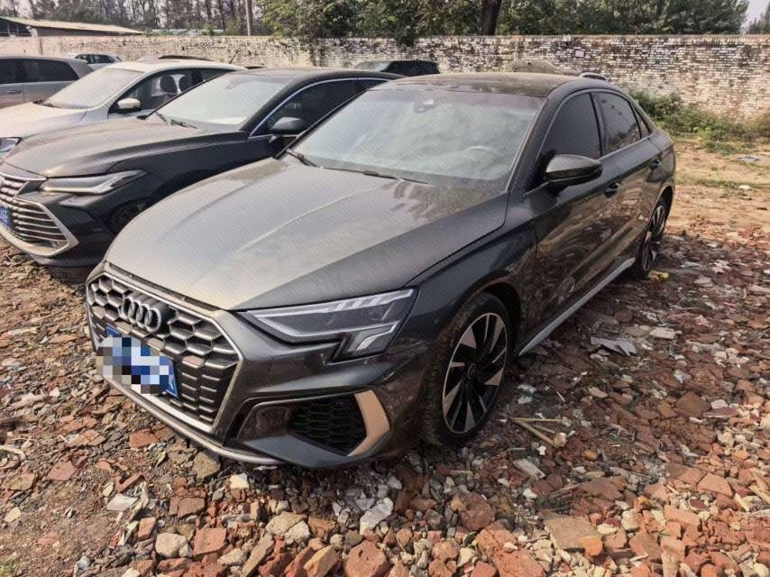 2024 immagine di auto 