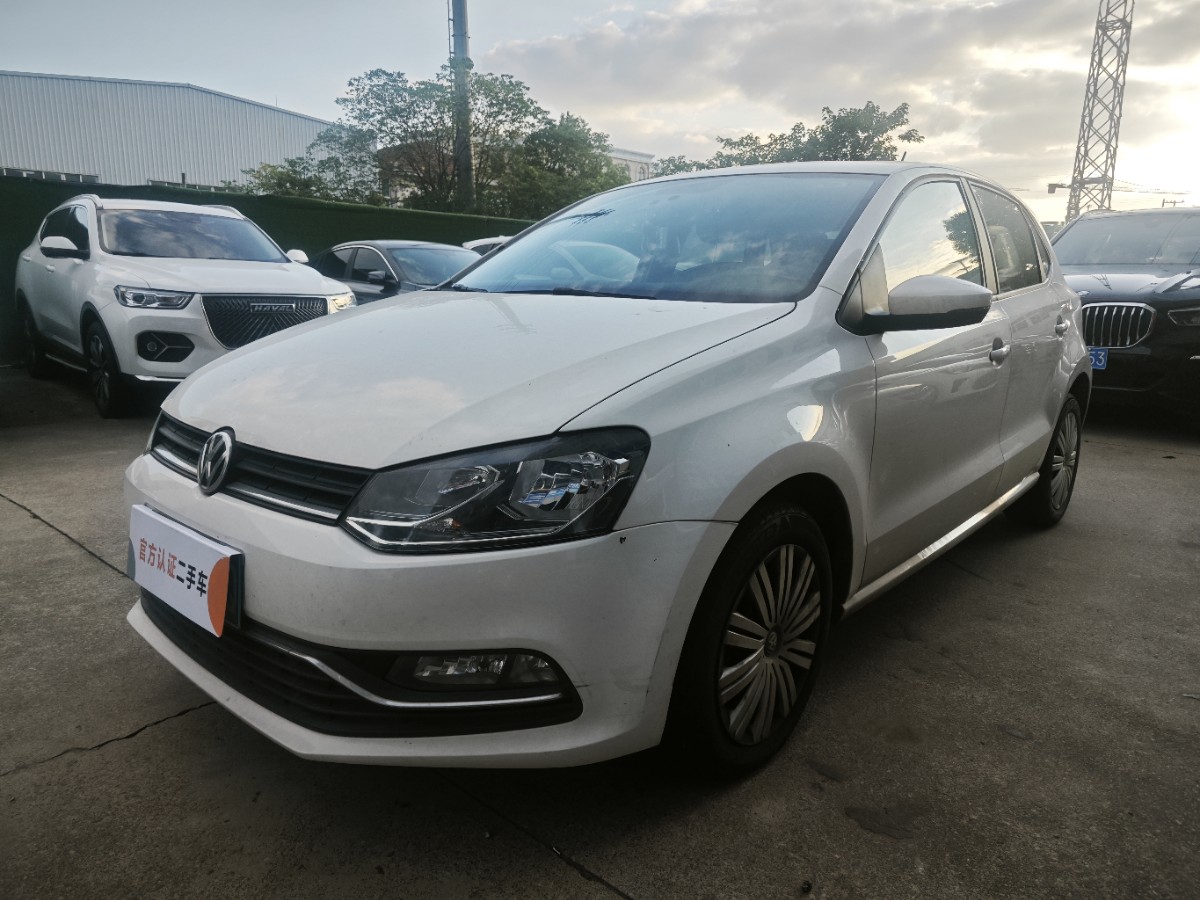Volkswagen Polo 2017 Volkswagen Polo 2017 image de voiture