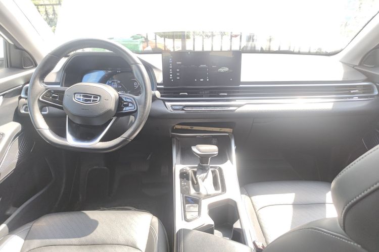 GEELY Emgrand 2021 #10 GEELY Emgrand 2021 car image #10