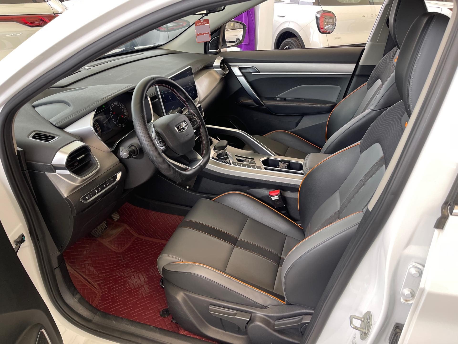 GEELY Coolray 2023 imagen de coche #4