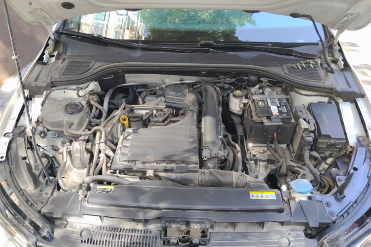 Volkswagen Golf 2021 car image #22
