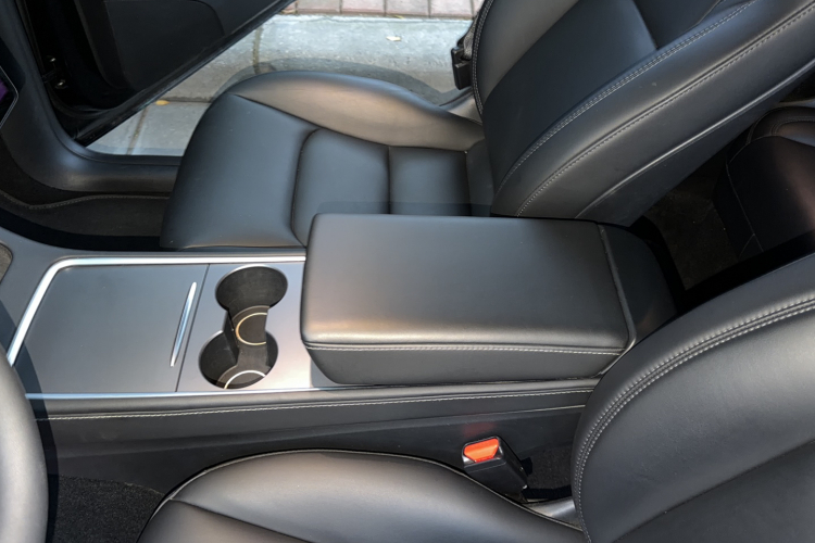 Tesla Model Y 2021 #23 Tesla Model Y 2021 immagine di auto #23