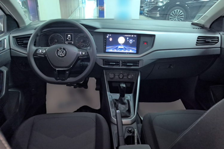 Volkswagen Polo 2020 car image #10