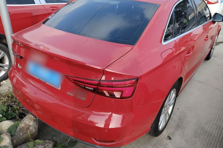Audi A3 2018 immagine di auto #7
