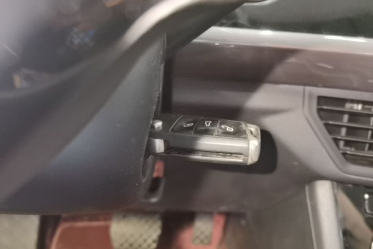 2019 #14 2019 car image #14