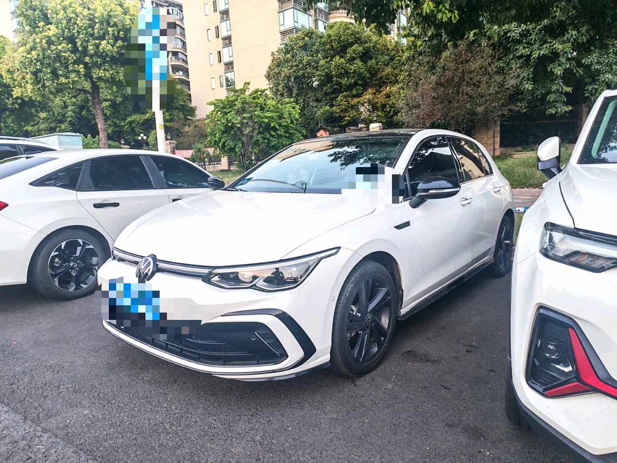 Volkswagen Golf 2023 car image 