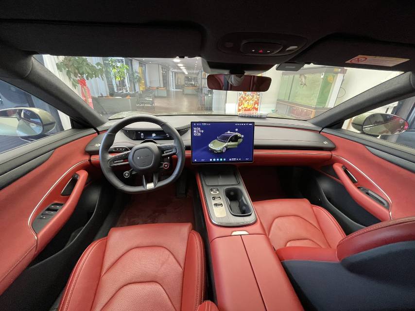 2024 car image #9