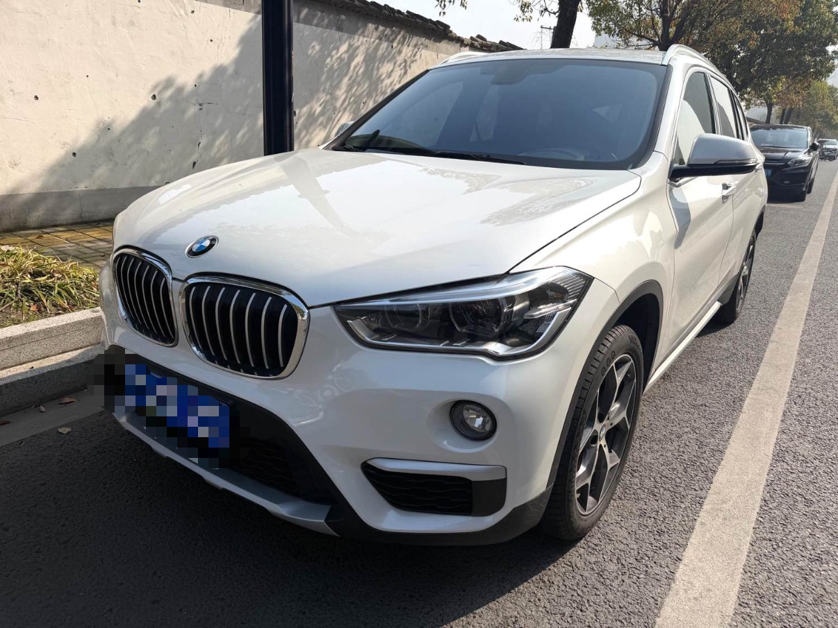 2019 2019 car image