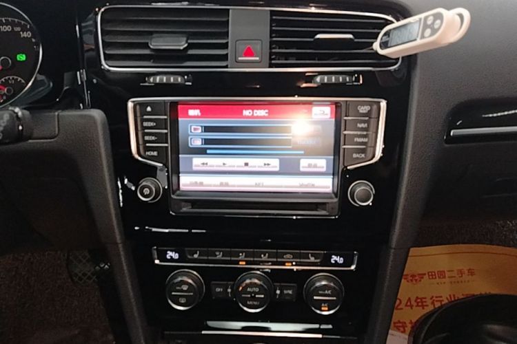 Volkswagen Golf 2015 #13 Volkswagen Golf 2015 car image #13
