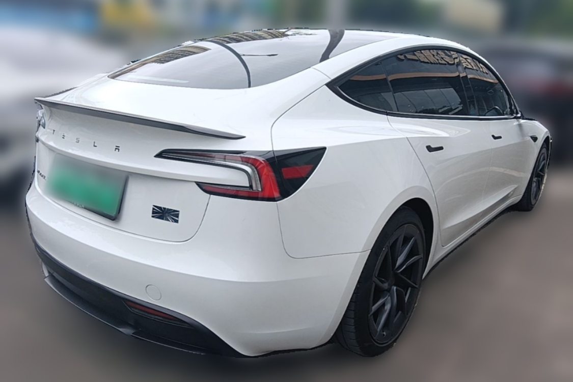 Tesla Model 3 2024 #4 Tesla Model 3 2024 car image #4